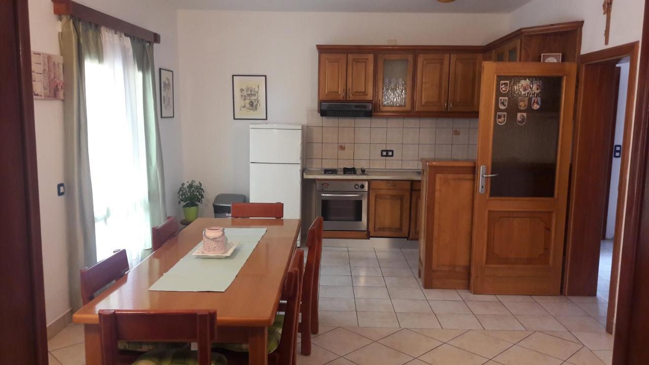 Apartman Rabatin Свети-Филип-и-Яков Экстерьер фото